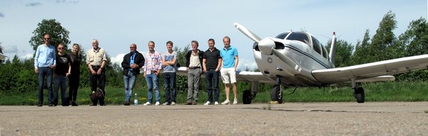 Gruppfoto efter landning i Söderhamn