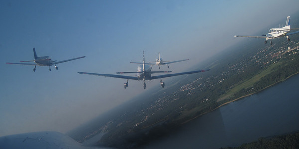 Drake i sväng med Skybirds